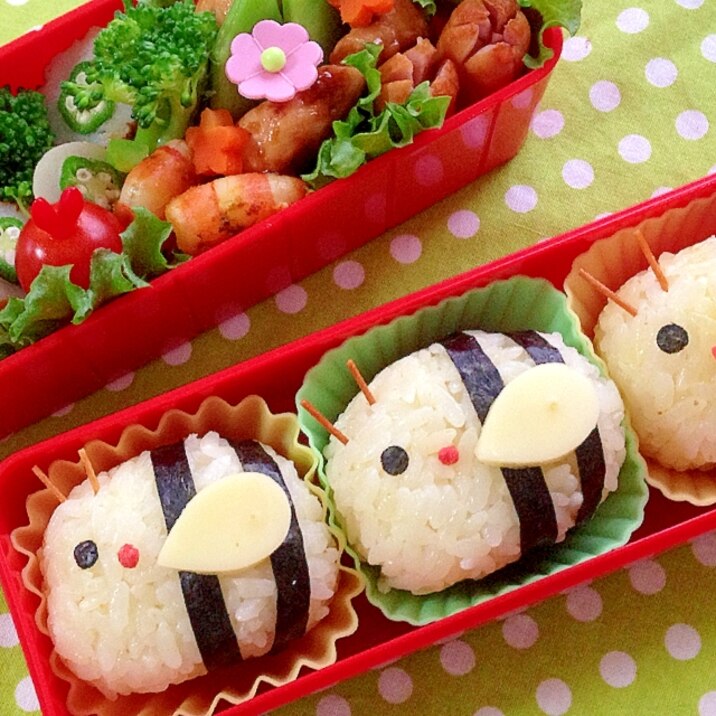 簡単キャラ弁 みつばちさんのデコおにぎり レシピ 作り方 By Cherry05 楽天レシピ 簡単キャラ弁 みつばちさんのデコおにぎり レシピ 作り方 By Cherry05 楽天レシピ